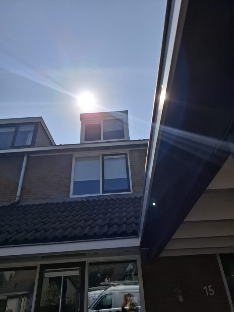 Vakkundige montage van kunststof kozijn door specialisten in Nieuwerkerk aan den IJssel