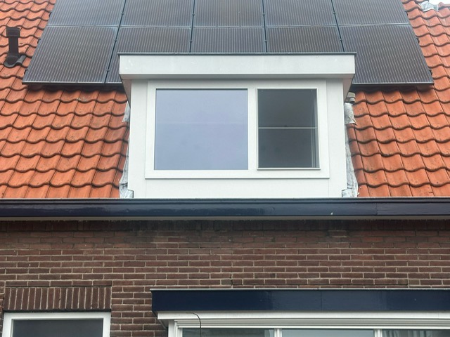 dakkapel renovatie met kunststof kozijnen in Bleiswijk