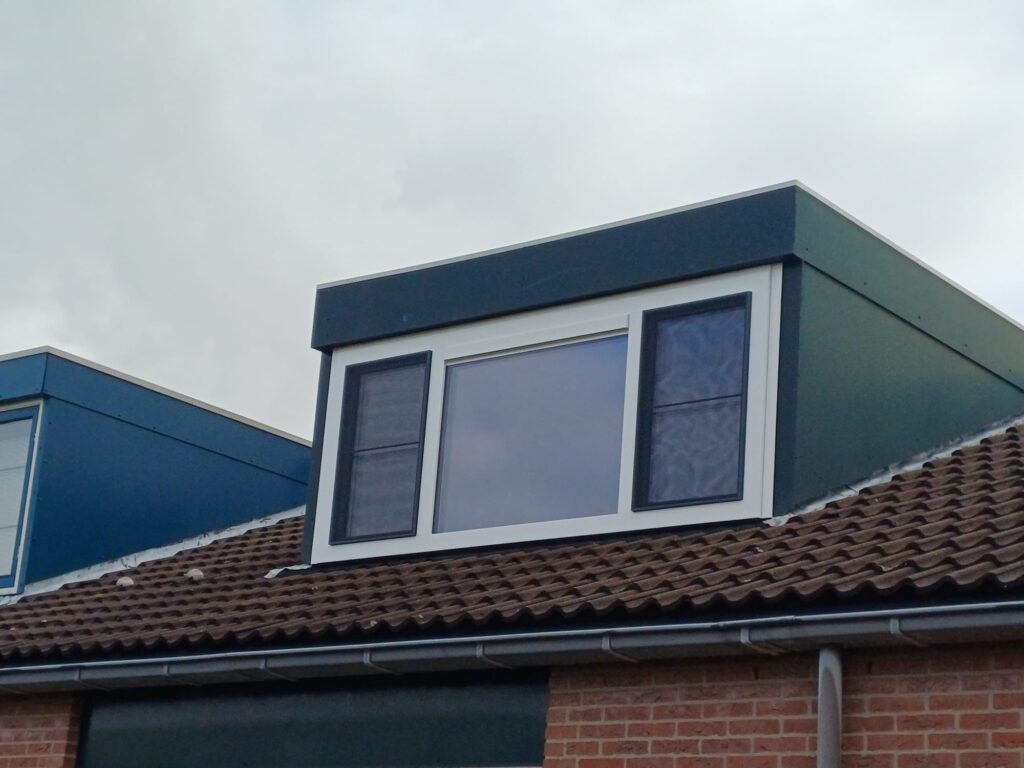 kunststof-dakkapel-kozijn-zoetermeer